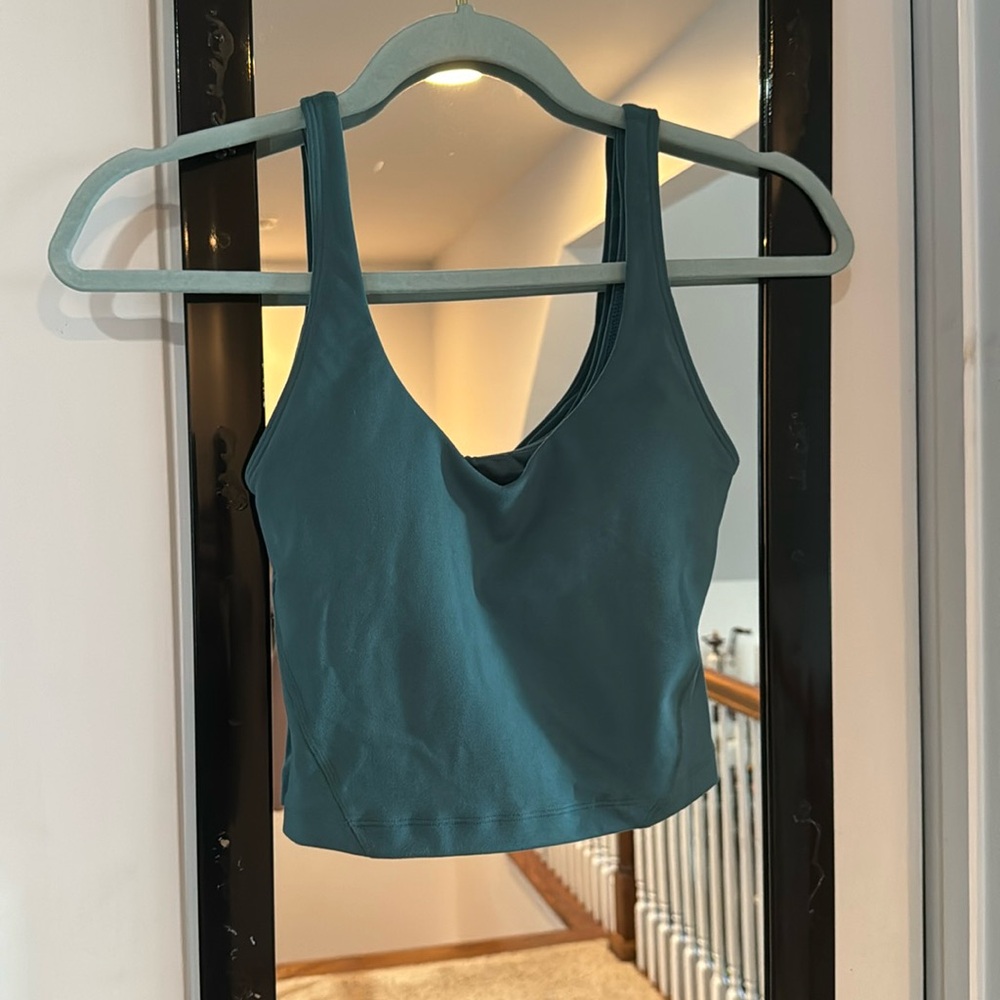 Gilly Hicks Cropped Tank Top